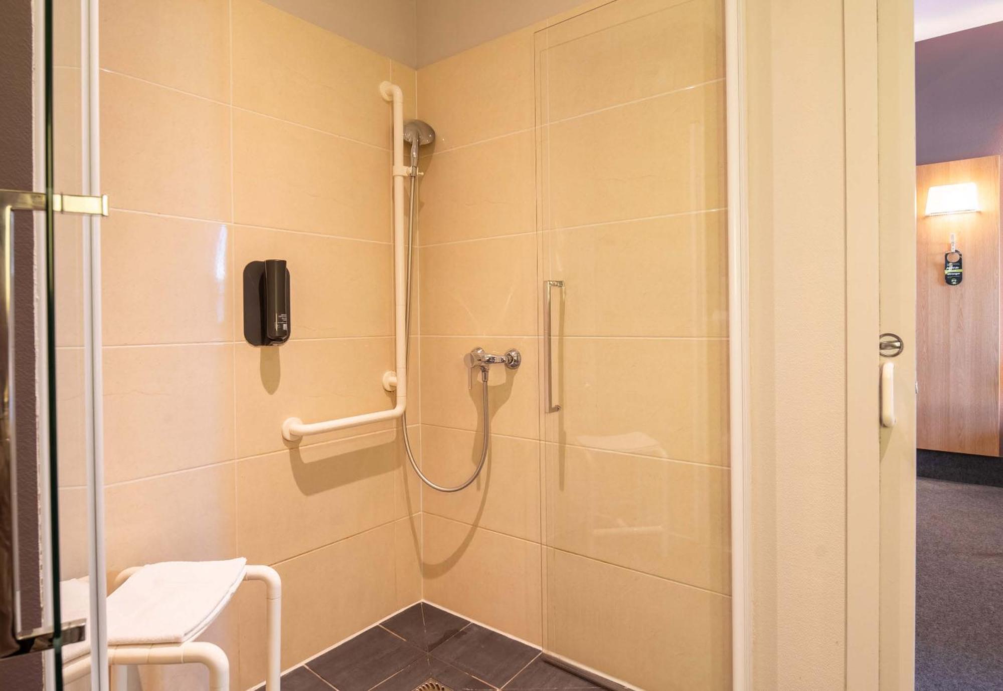 B&B Hotel Limoges Centre Gare Exterior photo