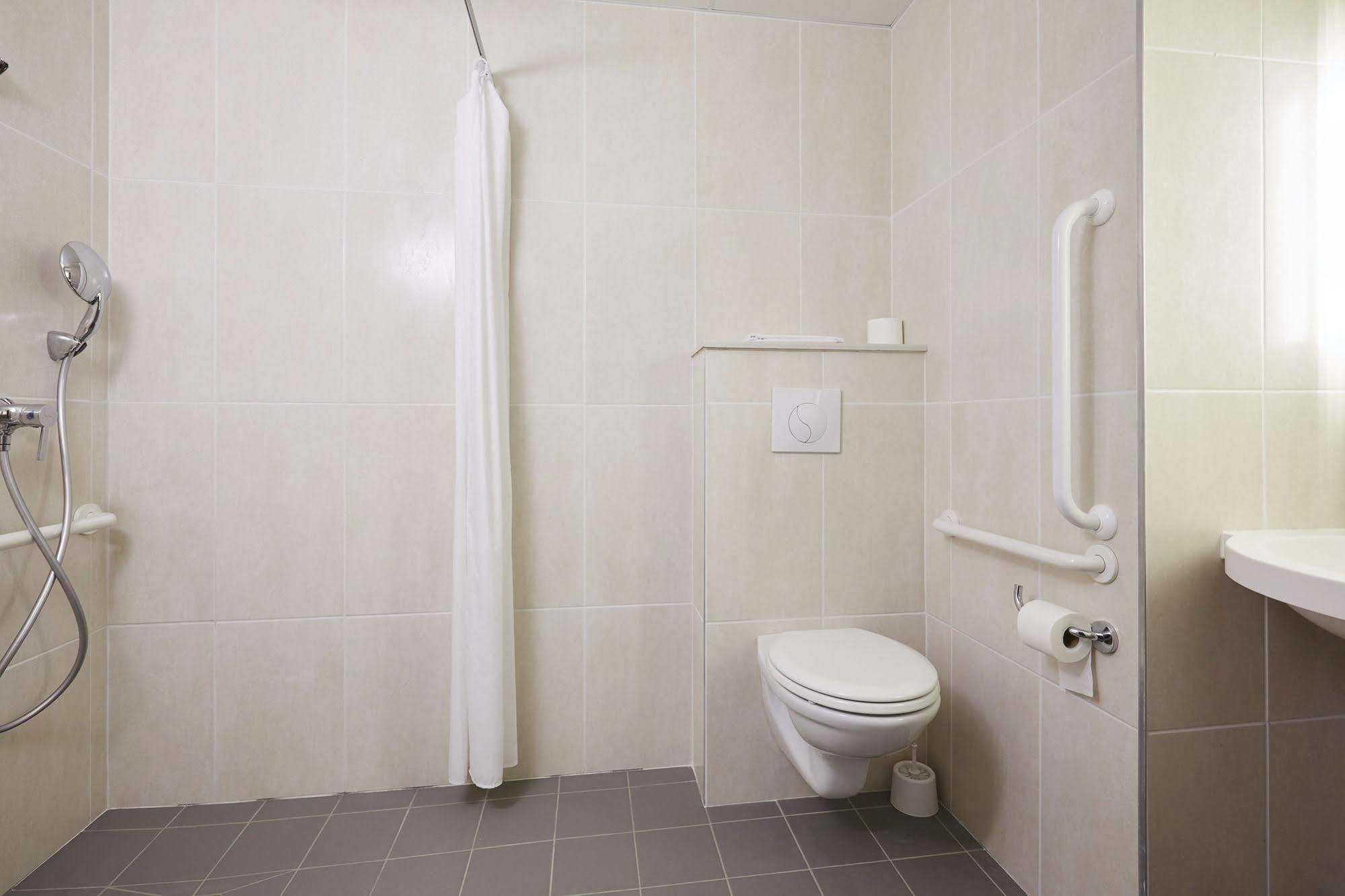 B&B Hotel Limoges Centre Gare Exterior photo